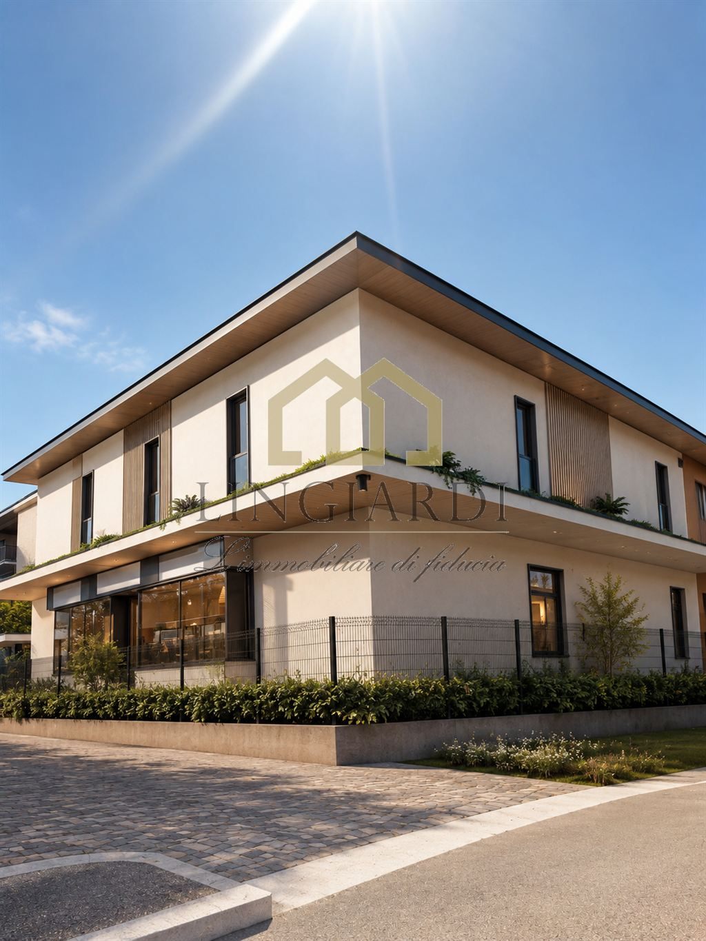 OPPORTUNITÀ DI SVILUPPO IMMOBILIARE A PAULLO - EDIFICIO DA RICONVERTIRE IN RESIDENZIALE
